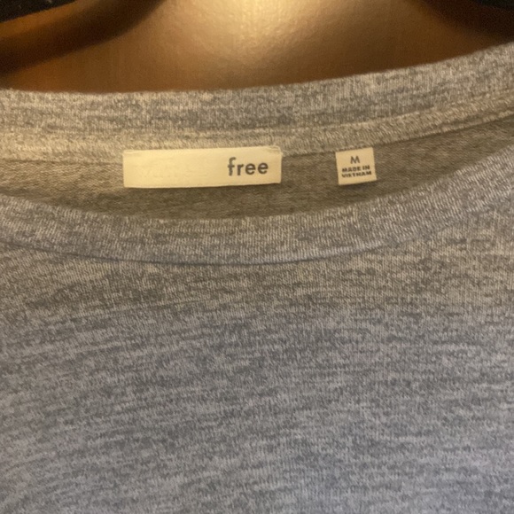 Grey short sleeve tee - Picture 2 of 3